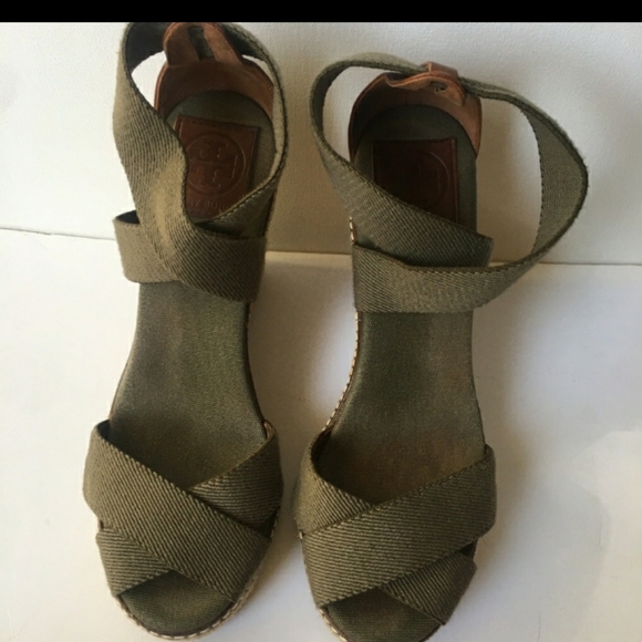 Authentic Tory Burch Wedge Espadrilles size 9 - Picture 3 of 10